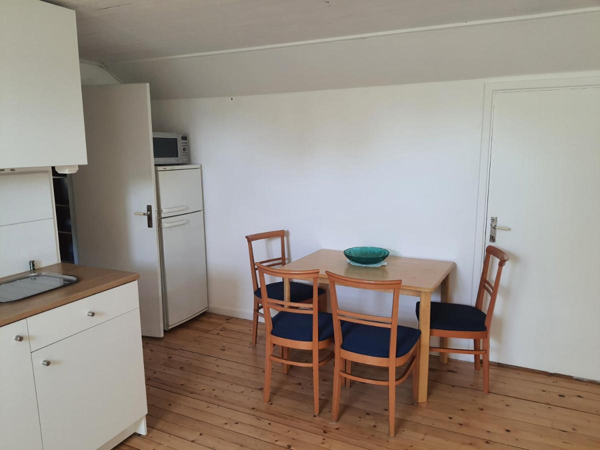 Liten Laegenhet 2 + 2 Pers Fagelfors Exterior photo