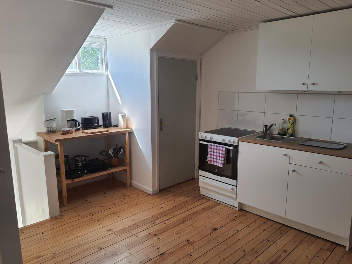 Liten Laegenhet 2 + 2 Pers Fagelfors Exterior photo