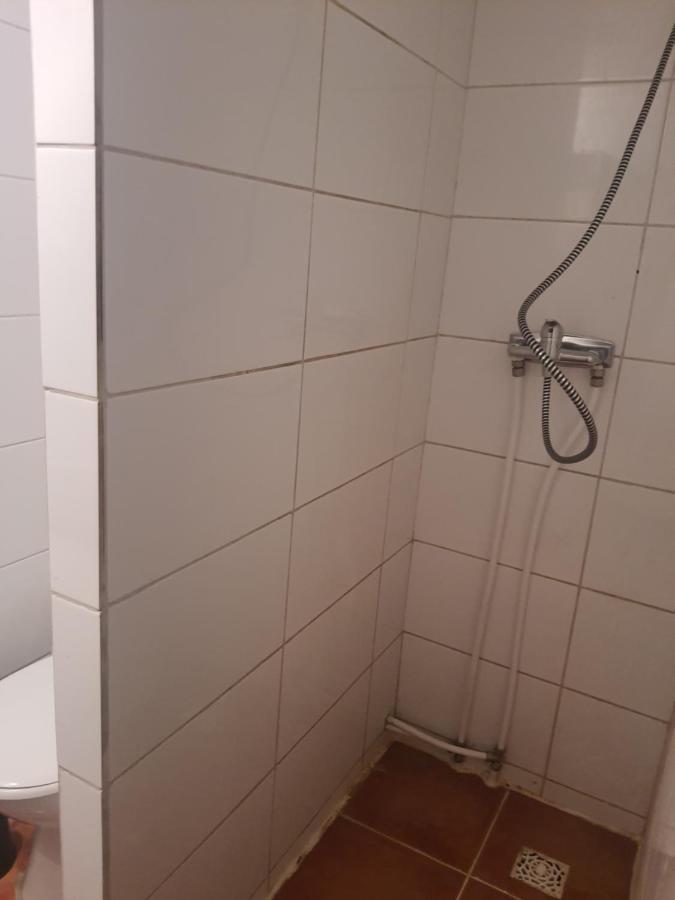 Liten Laegenhet 2 + 2 Pers Fagelfors Exterior photo